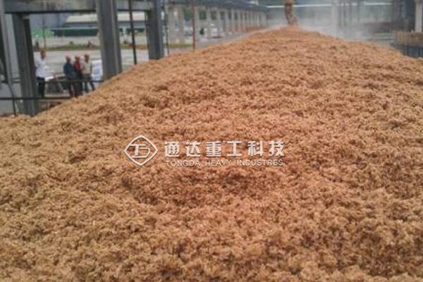 酒糟烘干機怎么用?怎么把液體酒糟變肥料? 